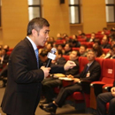 即興演講不是件容易事兒，1個(gè)腳本5個(gè)錦囊解決它