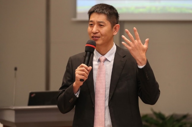 高效職場溝通 融合了思維技術(shù)、溝通技術(shù)、性格分析、心理咨詢、NLP的職場溝通課