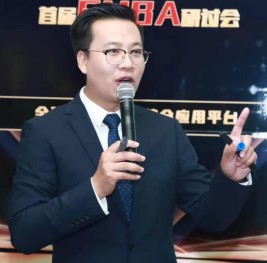 企業(yè)文化下的管理與領(lǐng)導(dǎo)力