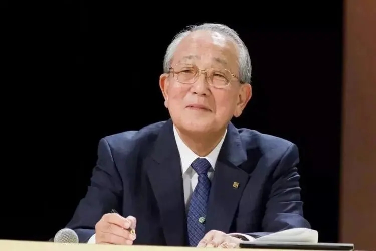 稻盛和夫的12條人生智慧，你值得重溫一遍！