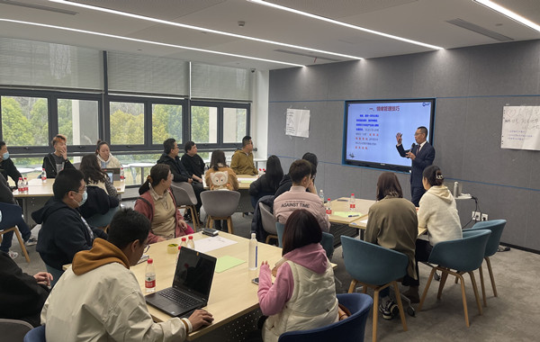 某著名汽車服務(wù)公司《情緒壓力管理》課程圓滿交付！