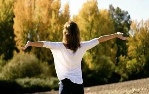 獨臂“美國小姐”冠軍的減壓方法！